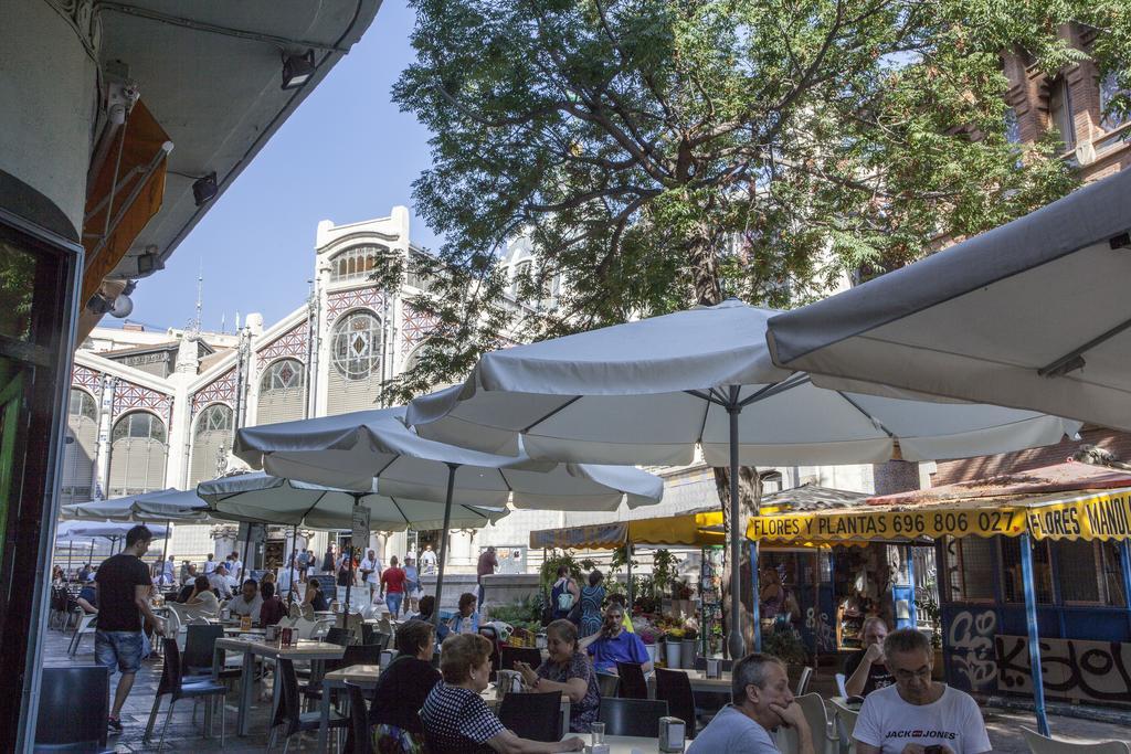 Singularstays Mercado Central Valencia Exteriör bild
