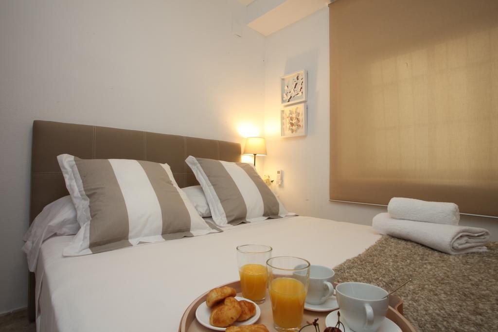 Singularstays Mercado Central Valencia Exteriör bild